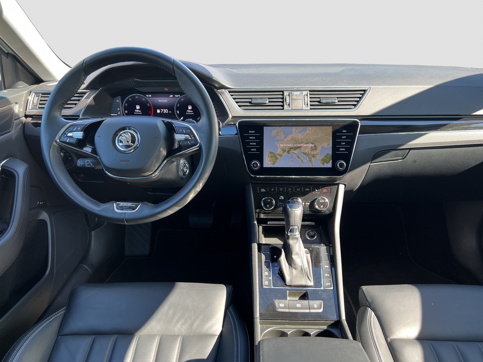 Skoda Superb Combi 2.0 L&K LEDER CAM ACC LM18 E-KLAPPE