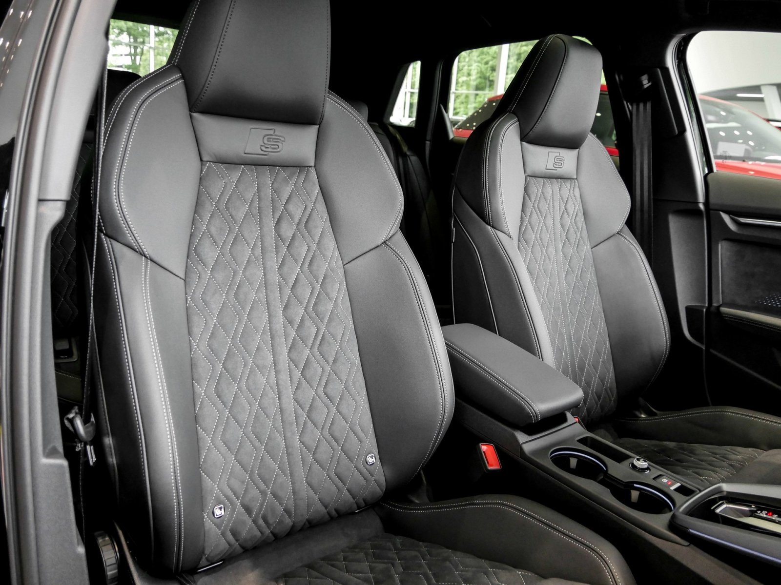 Audi A3 Sportback S Line TFSI quattro s tronic LM19