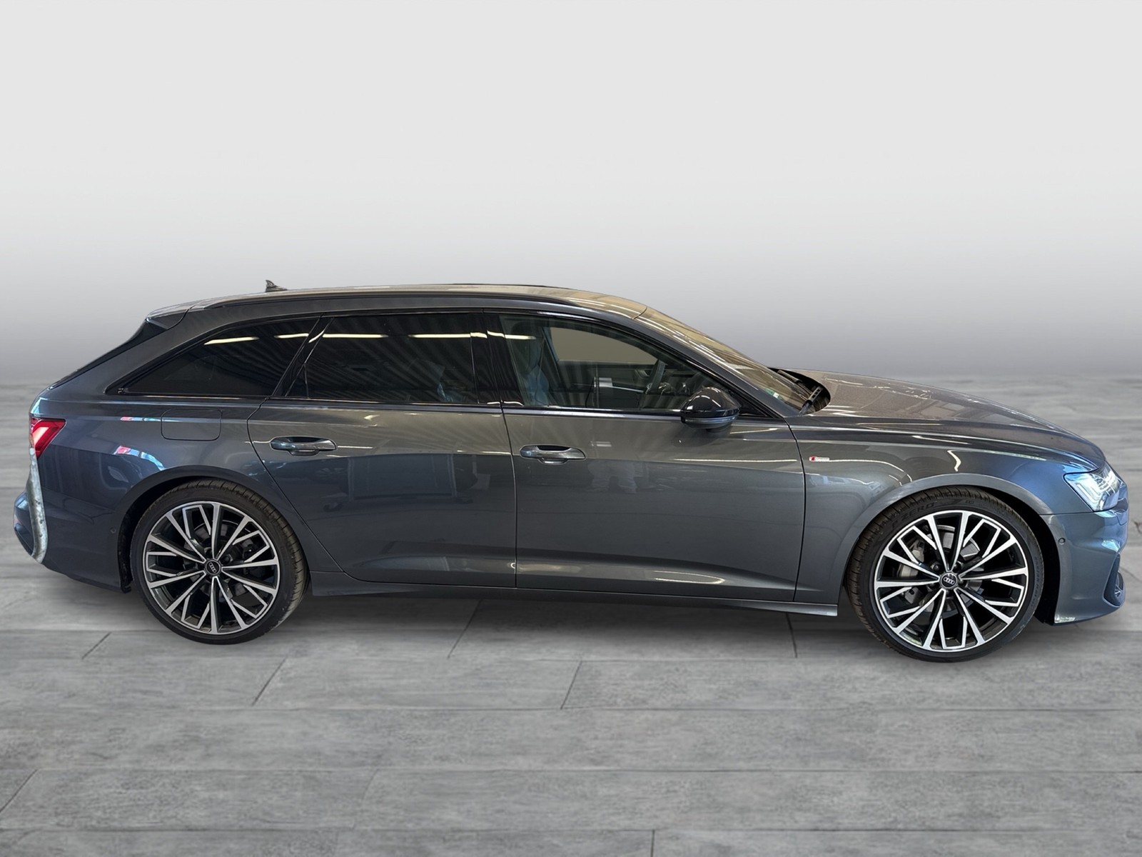 Audi A6 Avant 45 Qu. S LINE B&O AHK LUFT eSITZE ALU21