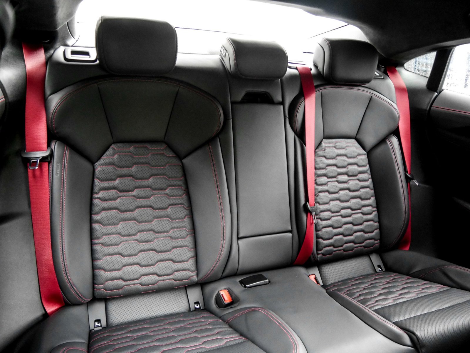 Audi RS e-tron GT performance quattro CARBONDACH LM21