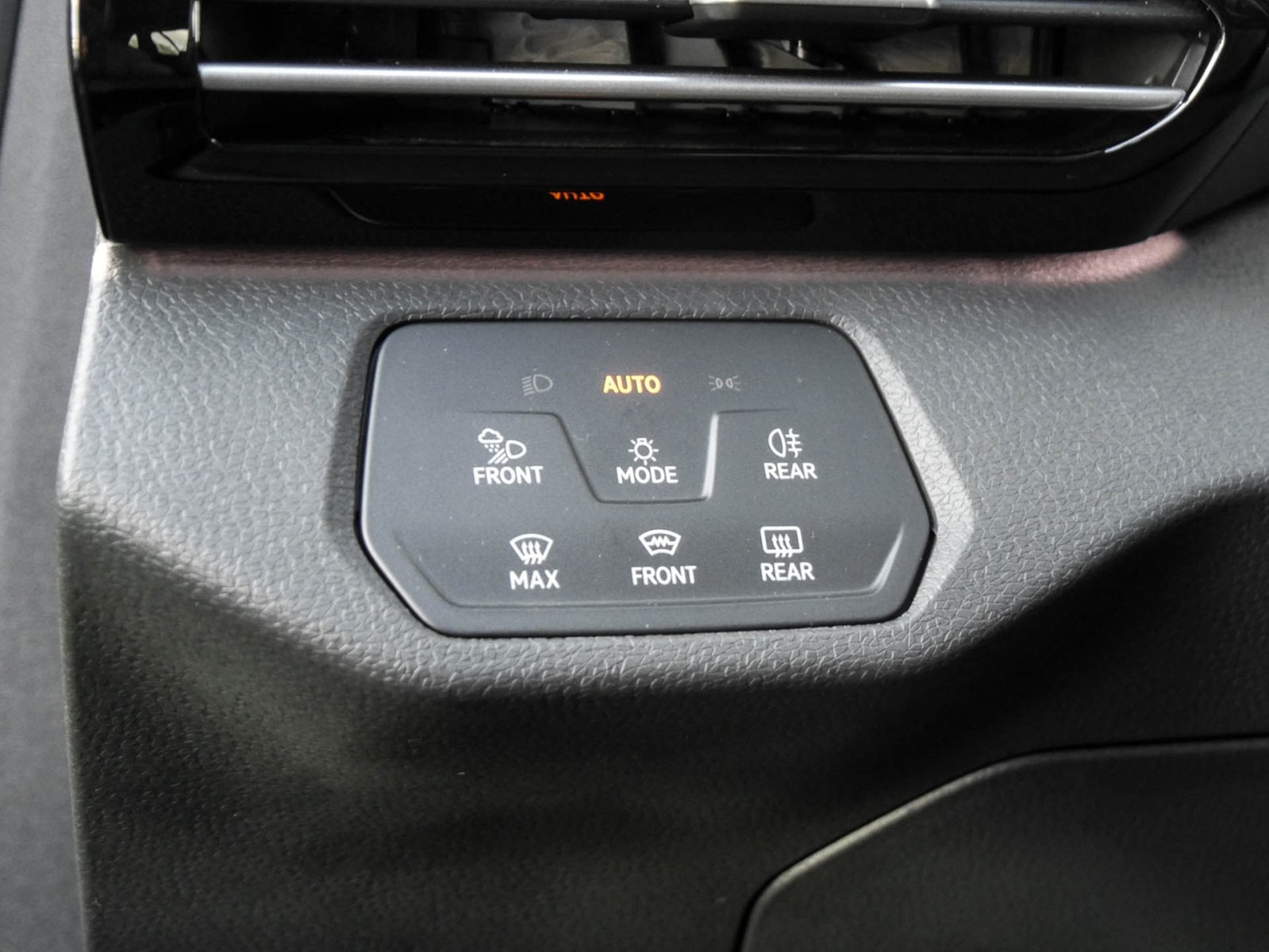 Volkswagen ID.4 GTX 4X4 WÄRMEPUMPE ACC LM20 NAVI CARPLAY