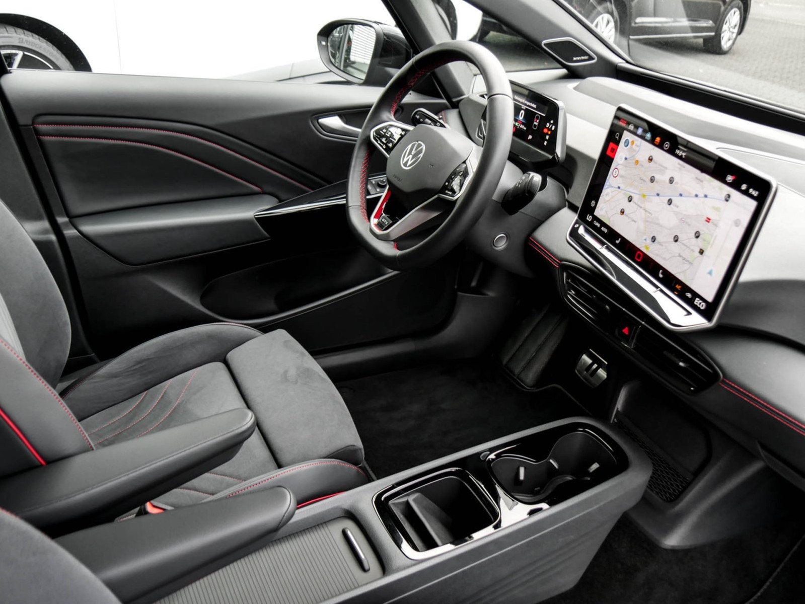 Volkswagen ID.3 GTX PERFORMANCE WÄRMEPUMPE PANO 360CAM LM20