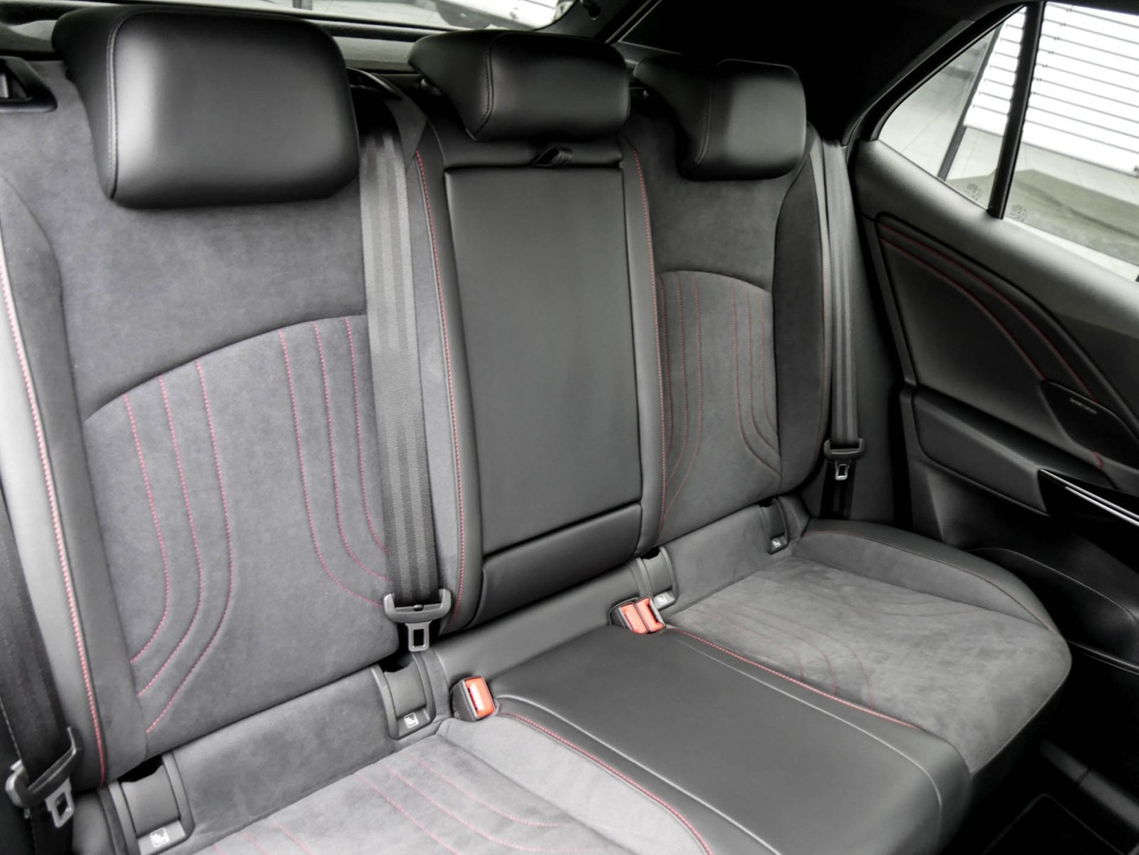 Volkswagen ID.3 GTX PERFORMANCE WÄRMEPUMPE PANO 360CAM LM20