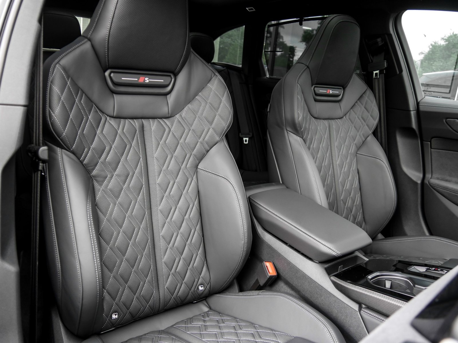 Audi A6 Avant TFSI quattro S tronic S Line Techplus+Pano+B&O+AHK+Allradlenkung+