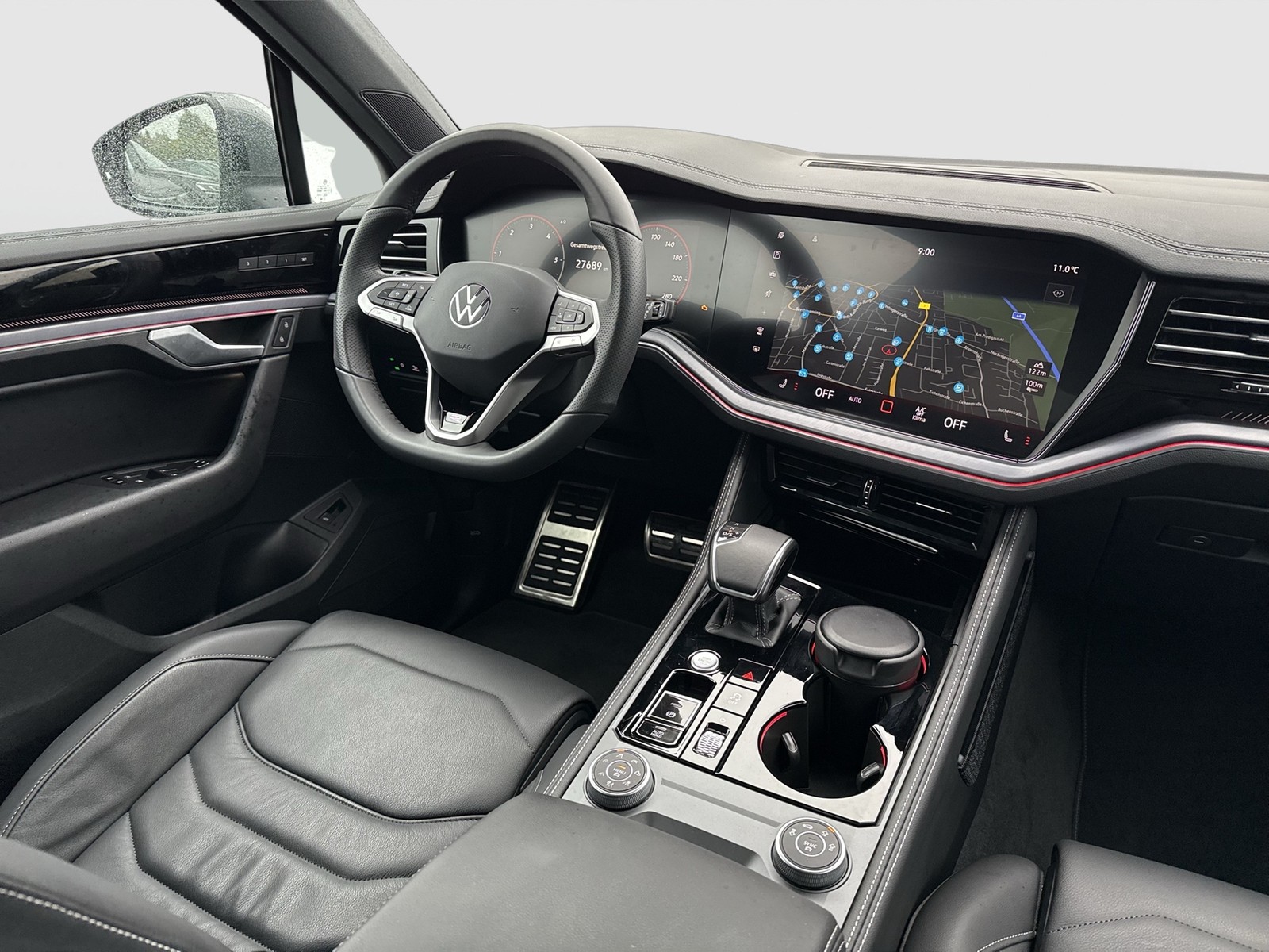 Volkswagen Touareg V6 R-LINE NEUES MODELL AHK CAM ACC LM19