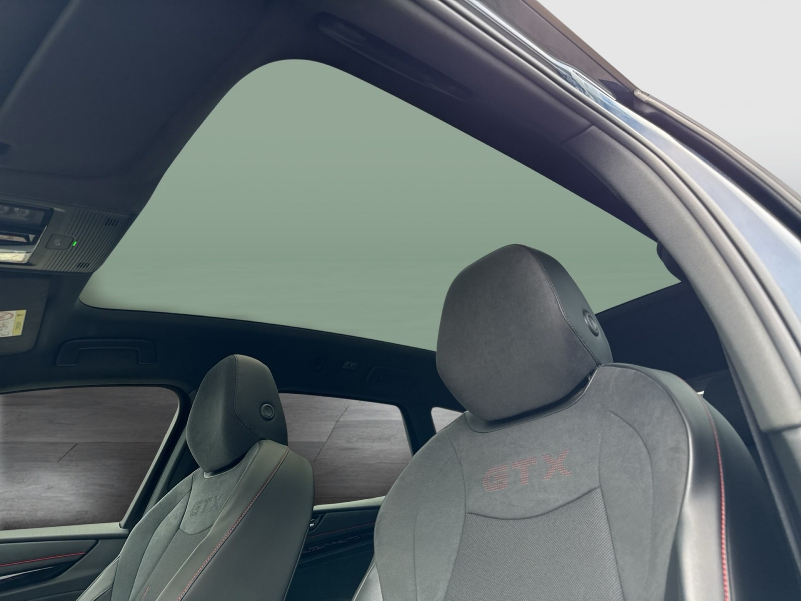 Volkswagen ID.7 Tourer GTX 4X4 WÄRMEPUMPE PANO AHK 360°CAM