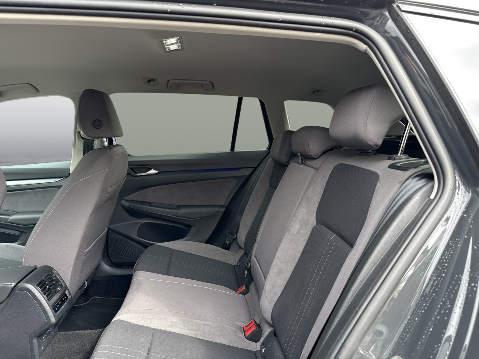 Volkswagen Golf Variant VIII 2.0 ALLTRACK 4X4 STANDHZ. LM18