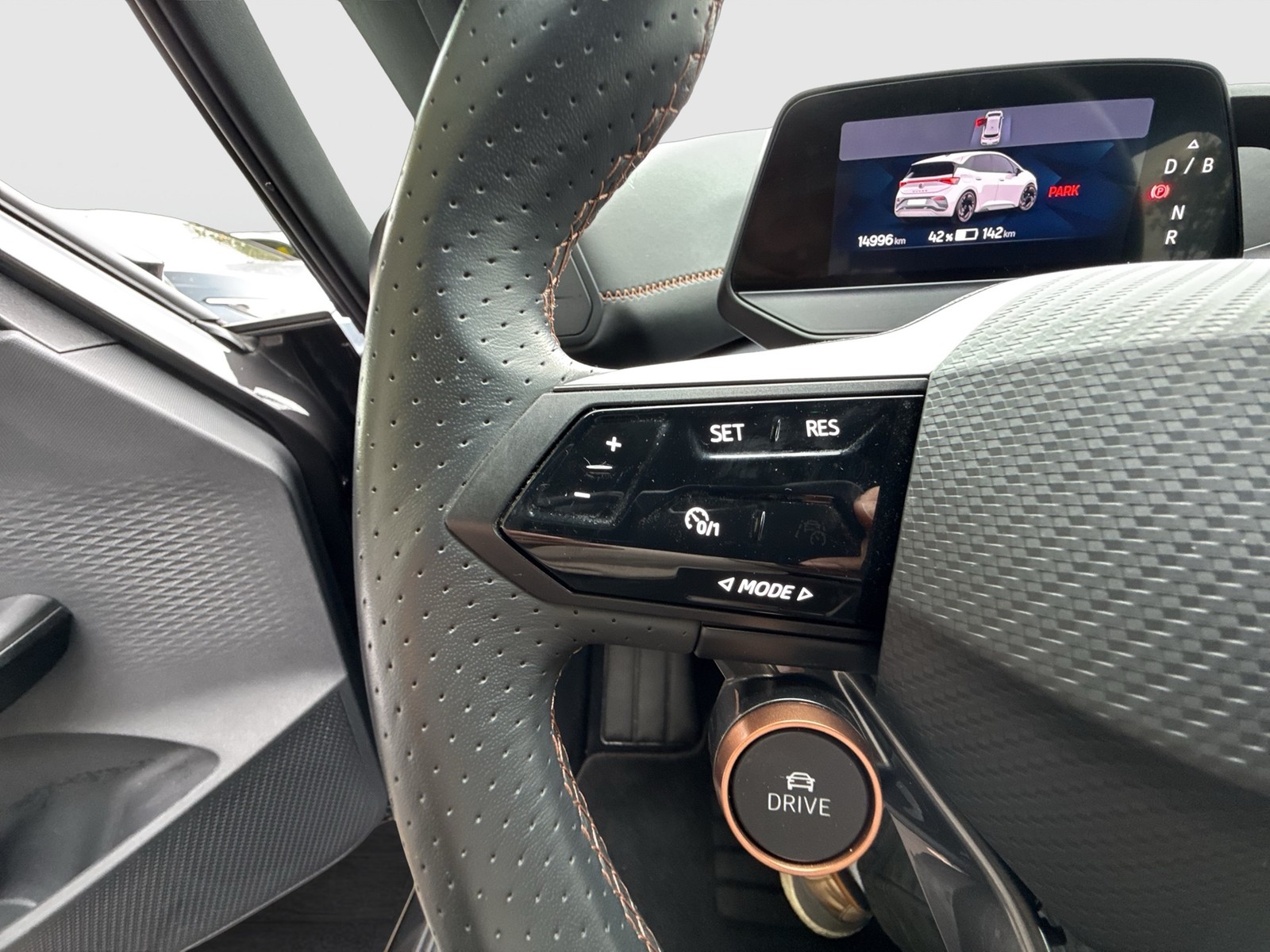Cupra Born e-BOOST BEATS 360°CAM ACC LM19 NAVI SITZHZ.