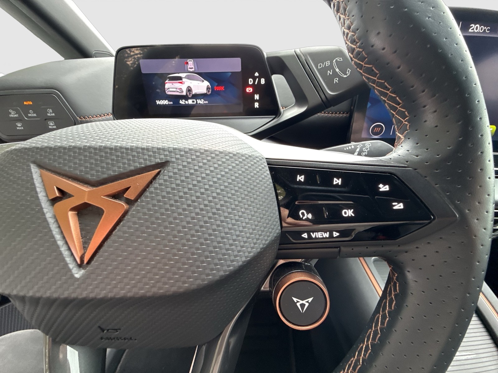 Cupra Born e-BOOST BEATS 360°CAM ACC LM19 NAVI SITZHZ.