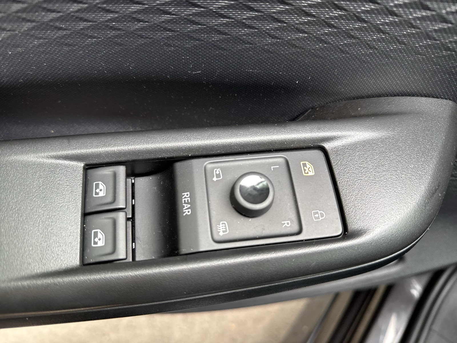 Cupra Born e-BOOST BEATS 360°CAM ACC LM19 NAVI SITZHZ.