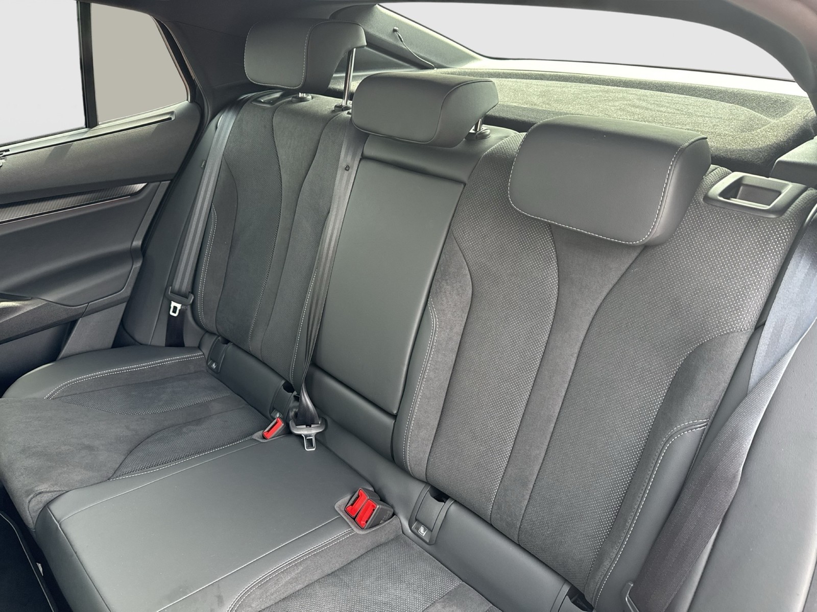 Skoda Enyaq Coupé 85 SPORTLINE WÄRMEPUMPE PANO CANTON
