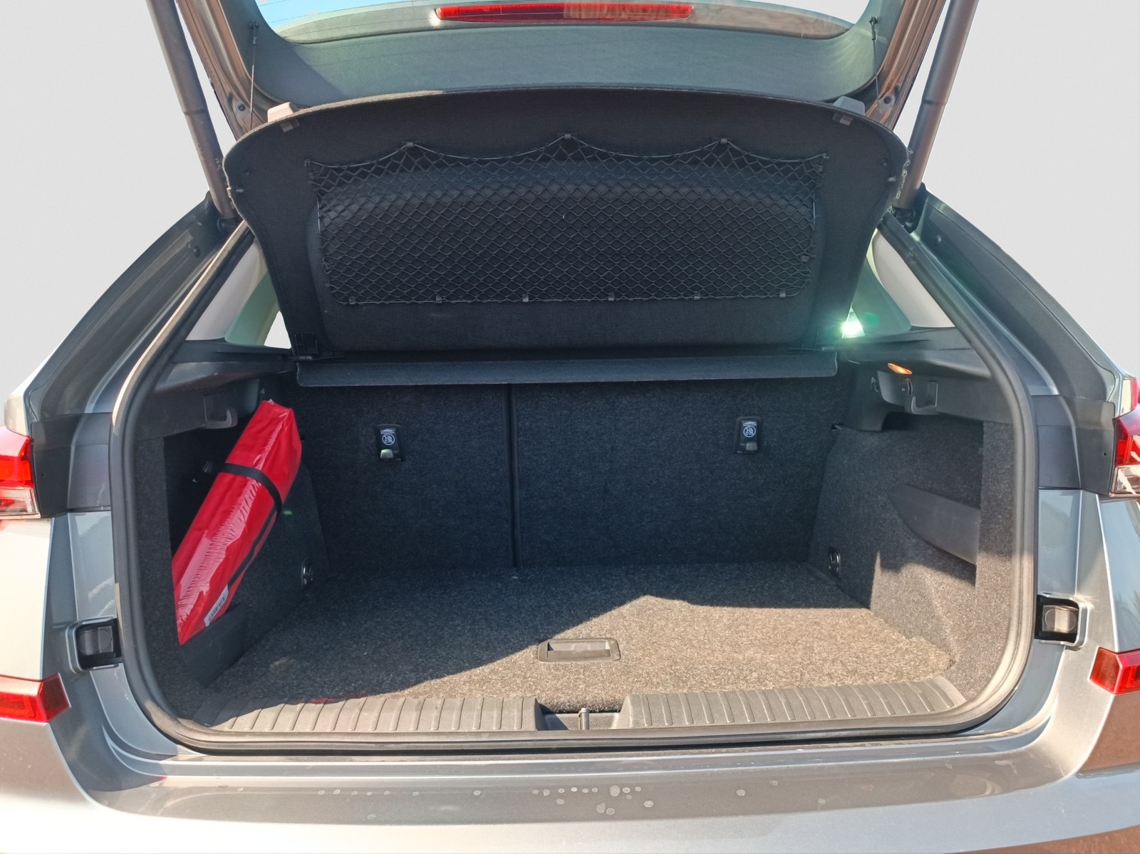Skoda Kamiq 1.0 Selection KAMERA SITZHEIZ ALU17 MATRIX