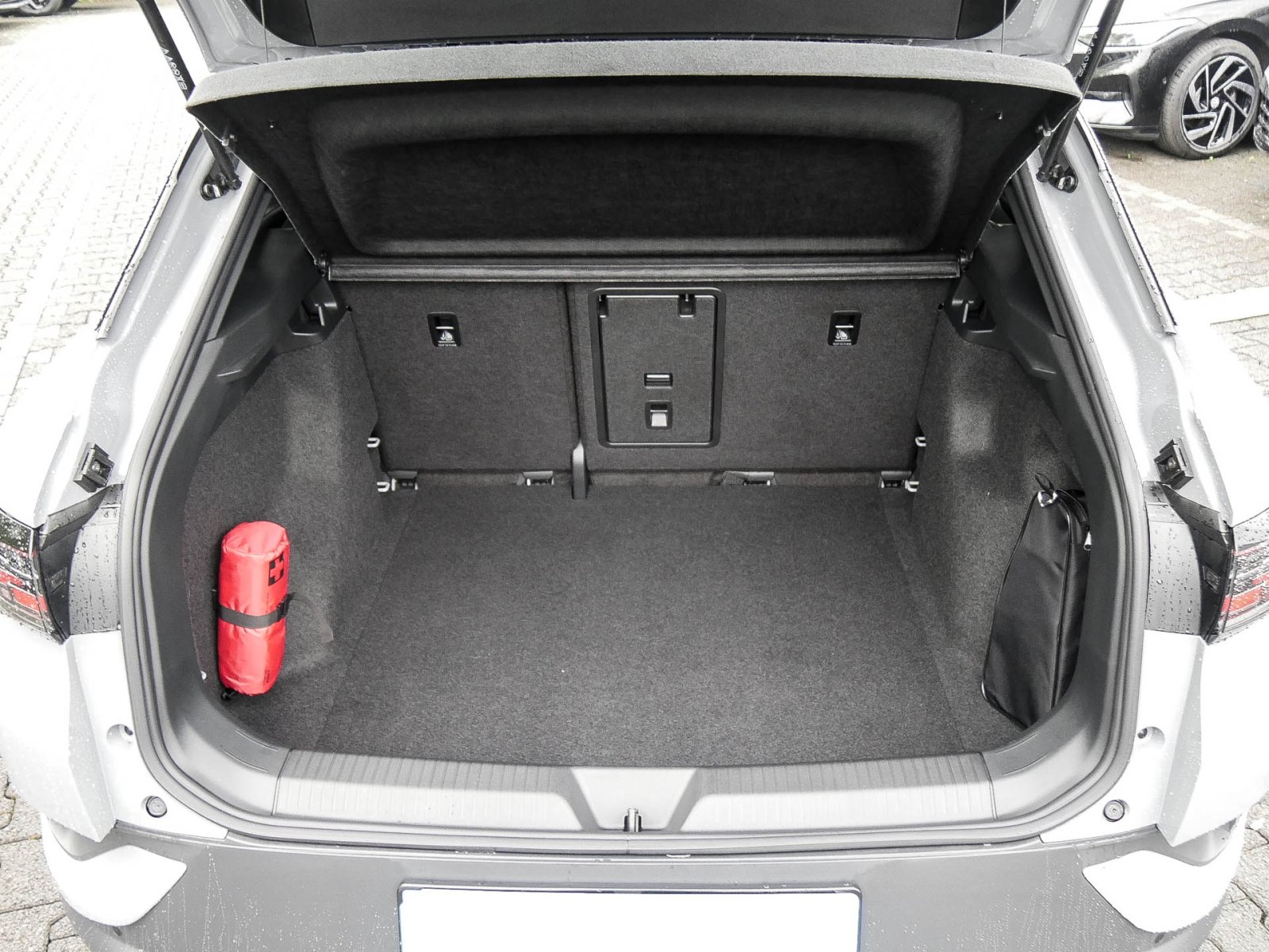Volkswagen ID.4 Pro Performance KAMERA MATRIX SITZHEIZ ACC