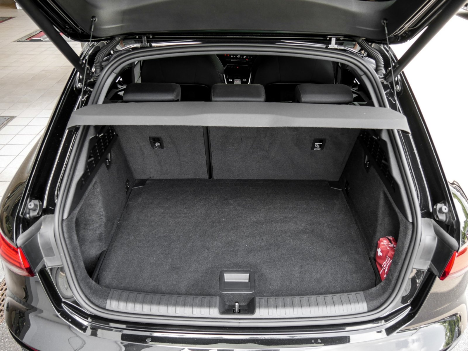 Audi A3 Sportback 45 HYBRID S LINE BLACKPAK NAVI LM17