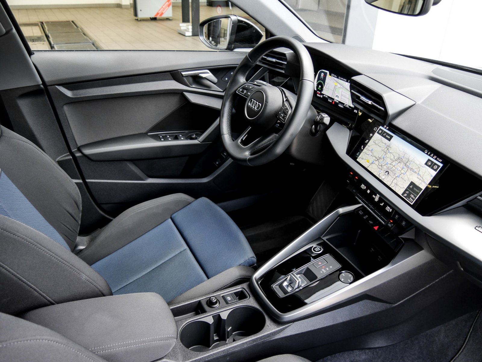 Audi A3 Sportback 45 HYBRID S LINE BLACKPAK NAVI LM17