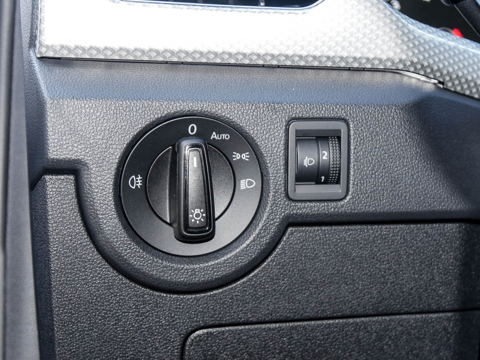 Volkswagen T-Cross 1.0 Move NAVI KAMERA SITZHEIZUNG ALU
