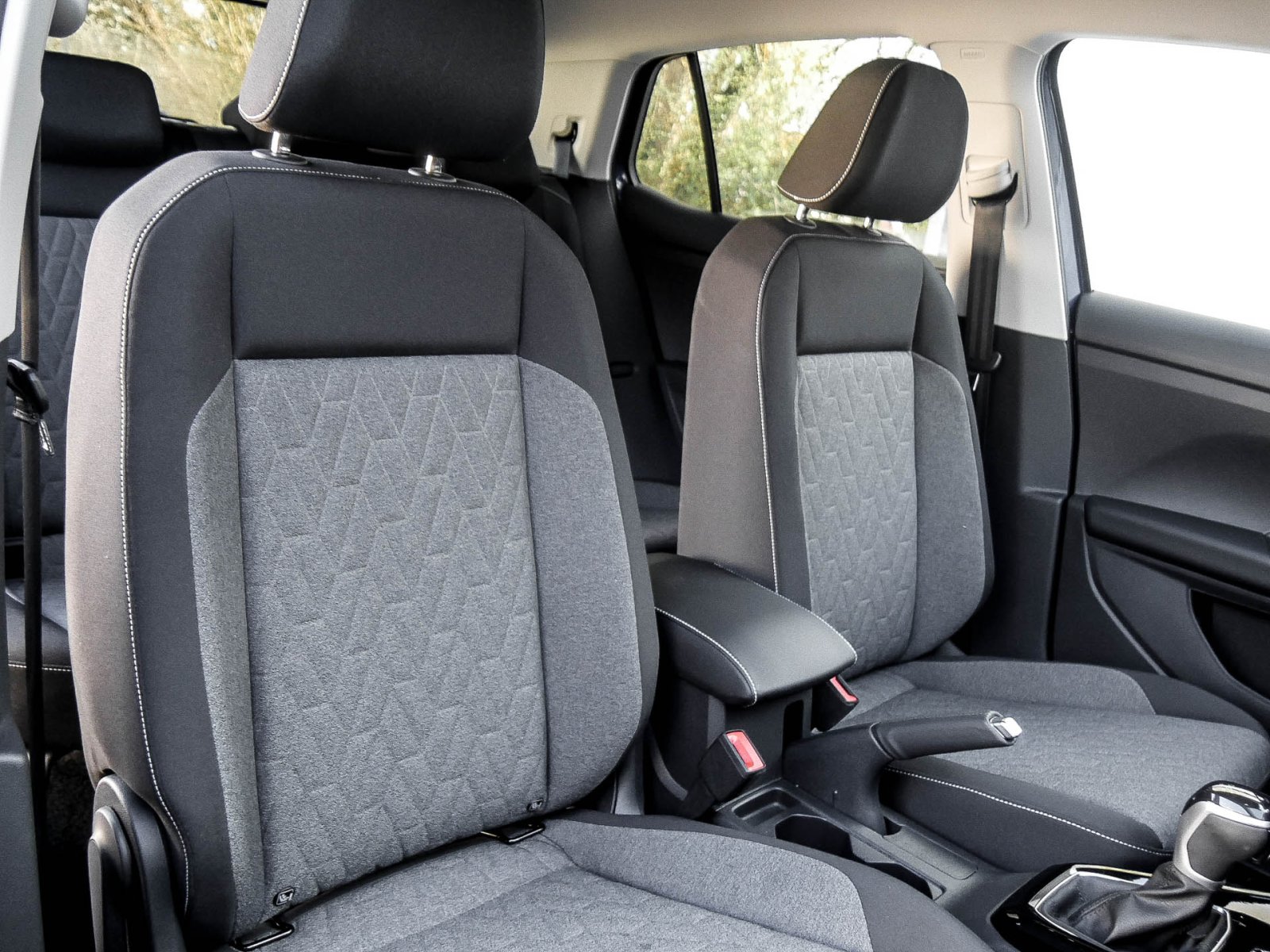 Volkswagen T-Cross 1.0 Move NAVI KAMERA SITZHEIZUNG ALU