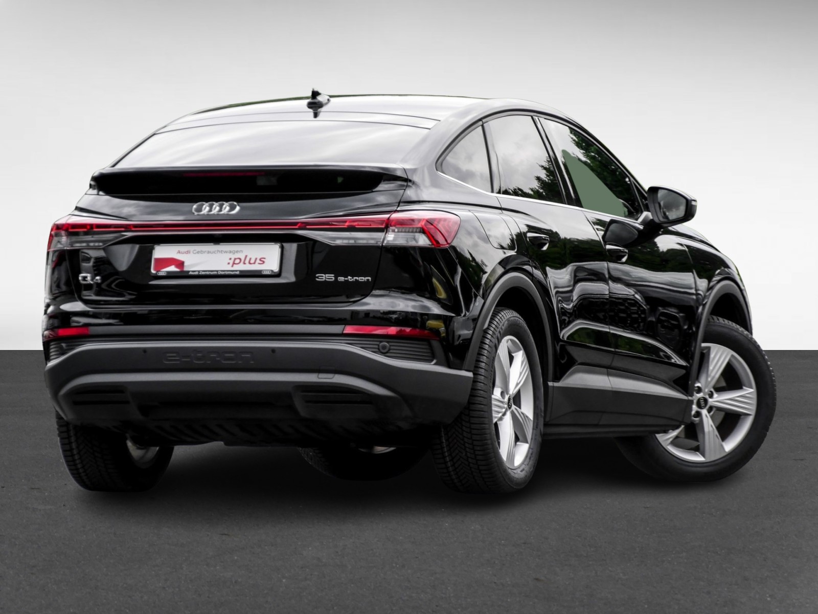 Audi Q4 e-tron Sportback 35 CAM ACC LM19 eKLAPPE NAVI+