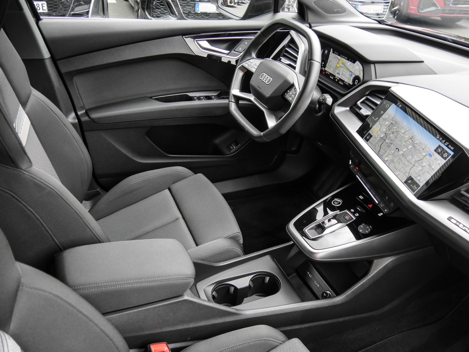 Audi Q4 e-tron Sportback 35 CAM ACC LM19 eKLAPPE NAVI+