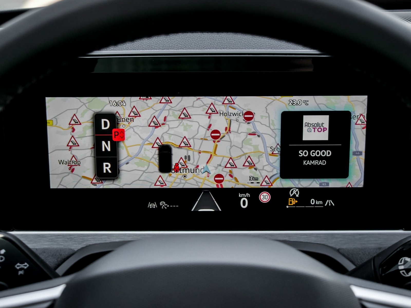 Volkswagen Passat Variant 2.0 TDI R-LINE DSG PANO AHK LM19 BLACKSTYLE