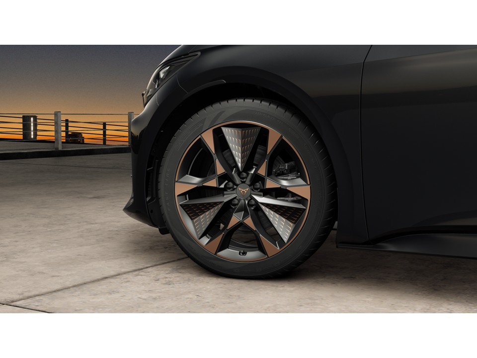 Cupra Born SITZHZG CAM NAVI KEYLESS