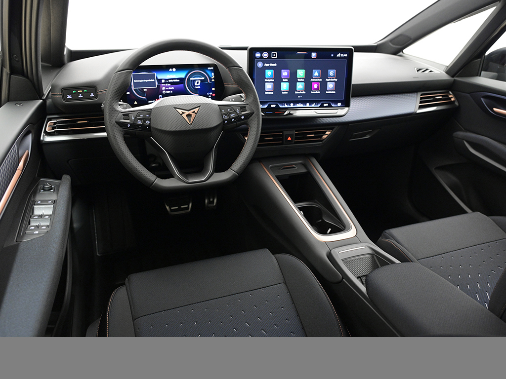 Cupra Born KEYLESS CAM NAVI SITZHZG LM19