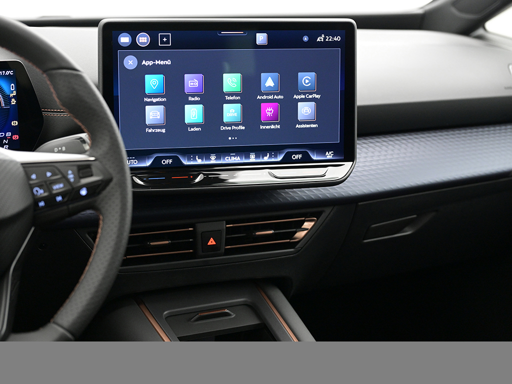 Cupra Born KEYLESS CAM NAVI SITZHZG LM19
