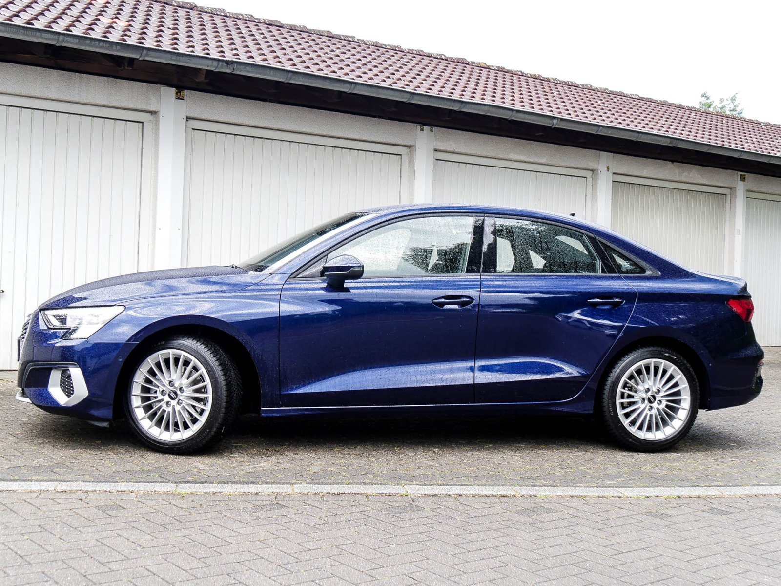 Audi A3 35 advanced MATRIXLED NAVI+ LM17 SITZHEIZUNG