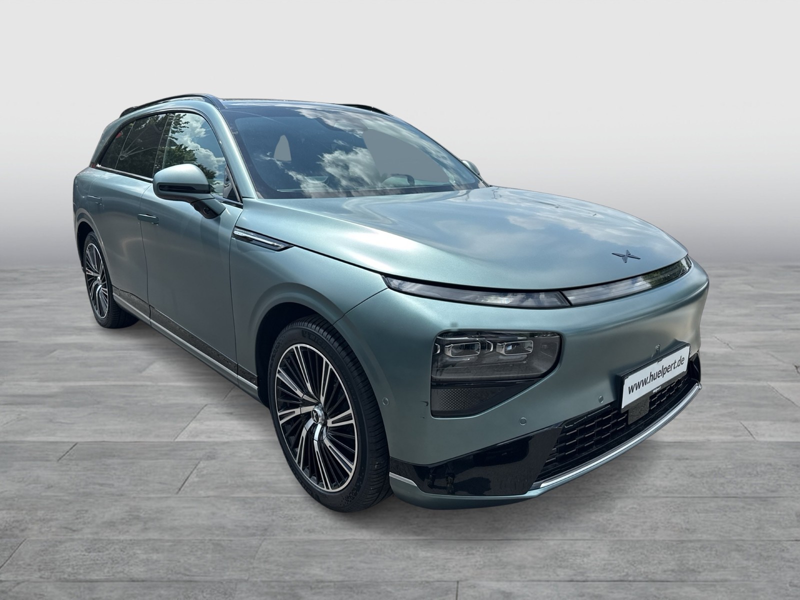 XPENG G9 AWD Performance PANO LEDER eSITZE LM21