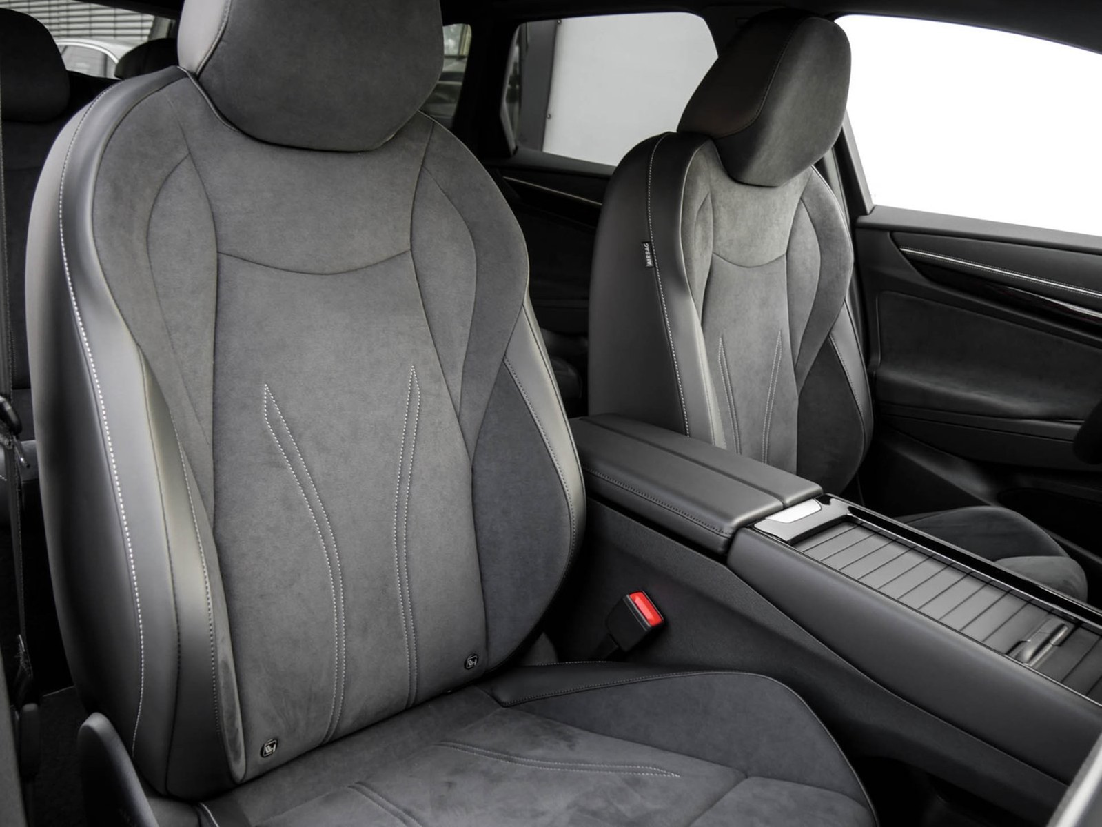 Volkswagen ID.7 Tourer PRO AHK 360°CAM ACC LM20 E-KLAPPE