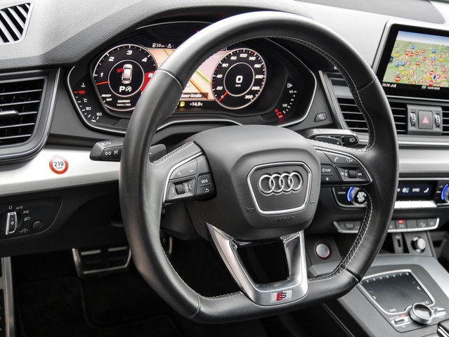 Audi SQ5 Qu. LEDER PANO LUFT AHK eS ITZE