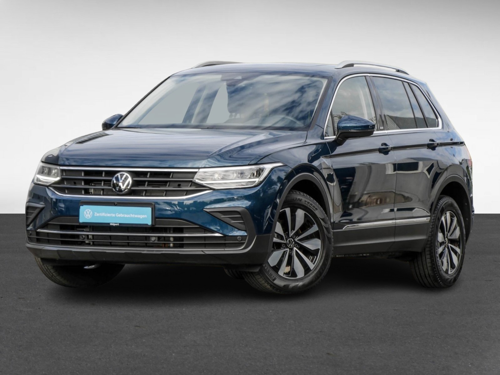 Volkswagen Tiguan 2.0 MOVE STANDHZ PANO AHK 360CAM ACC NAVI