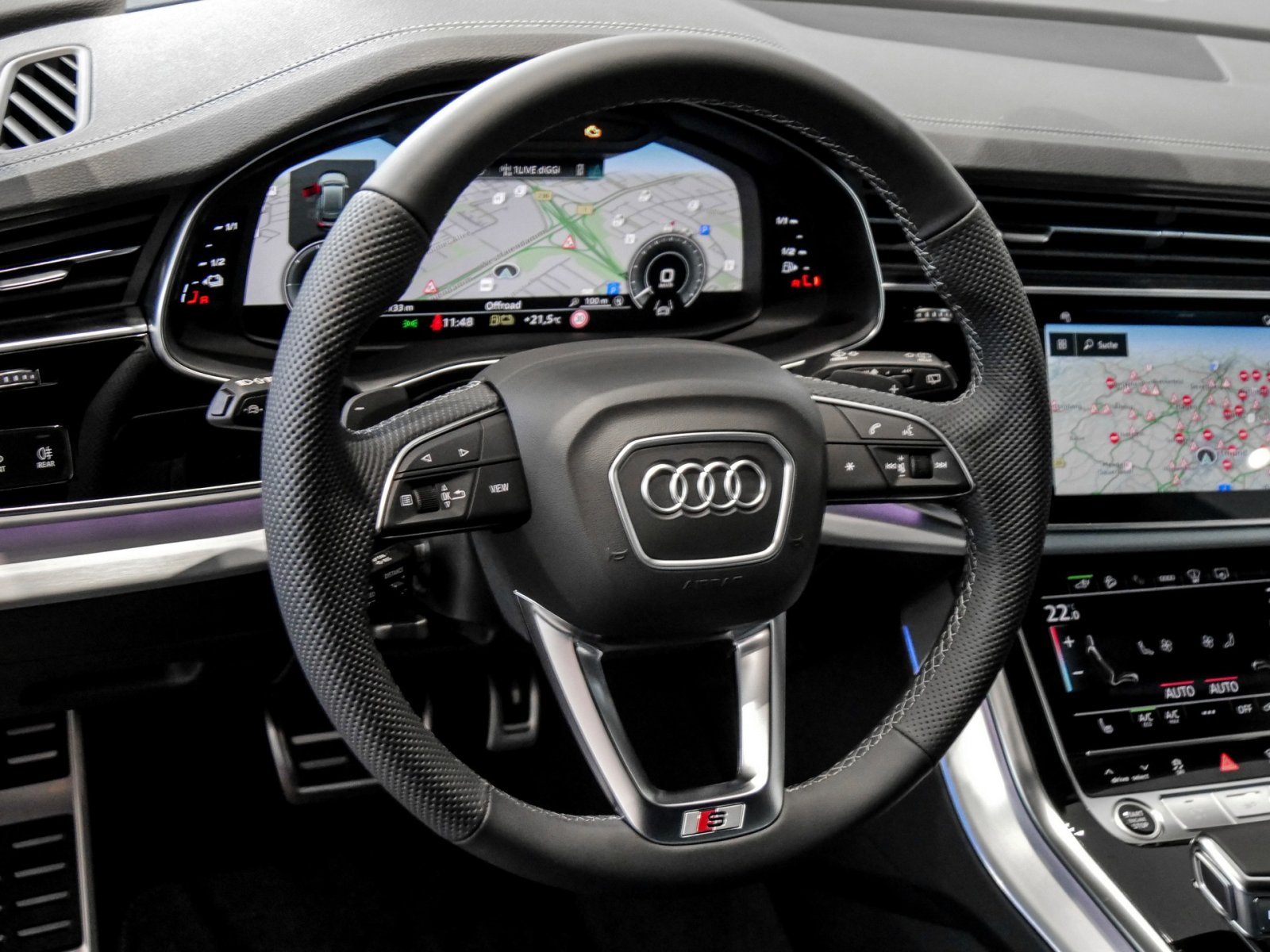 Audi Q8 TFSI e quattro tiptronic S Line Business AHK+B&O+HDMatrixLED+ISOFIX