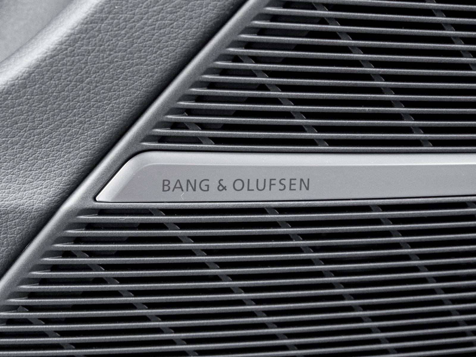 Audi Q8 TDI quattro tiptronic S Line Business Allradlenkung+B&O+AHK+HDMatrixLED