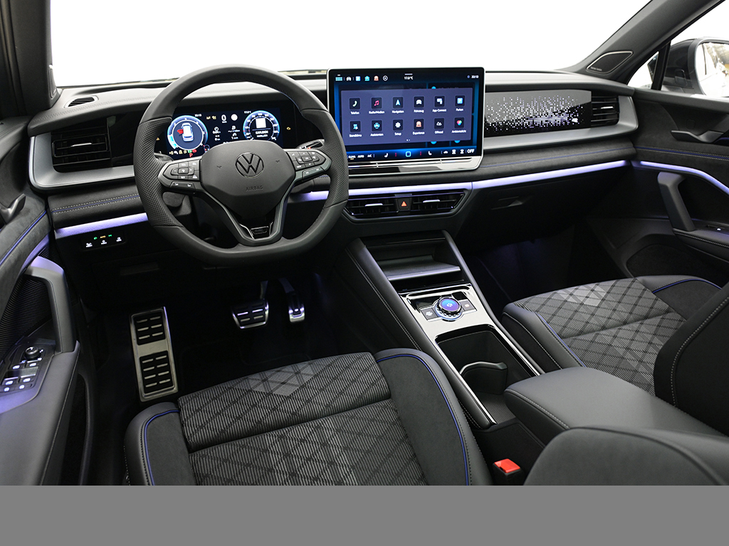 Volkswagen Tayron 2.0 R-LINE DSG 4X4 STANDHZG PANO AHK LM20