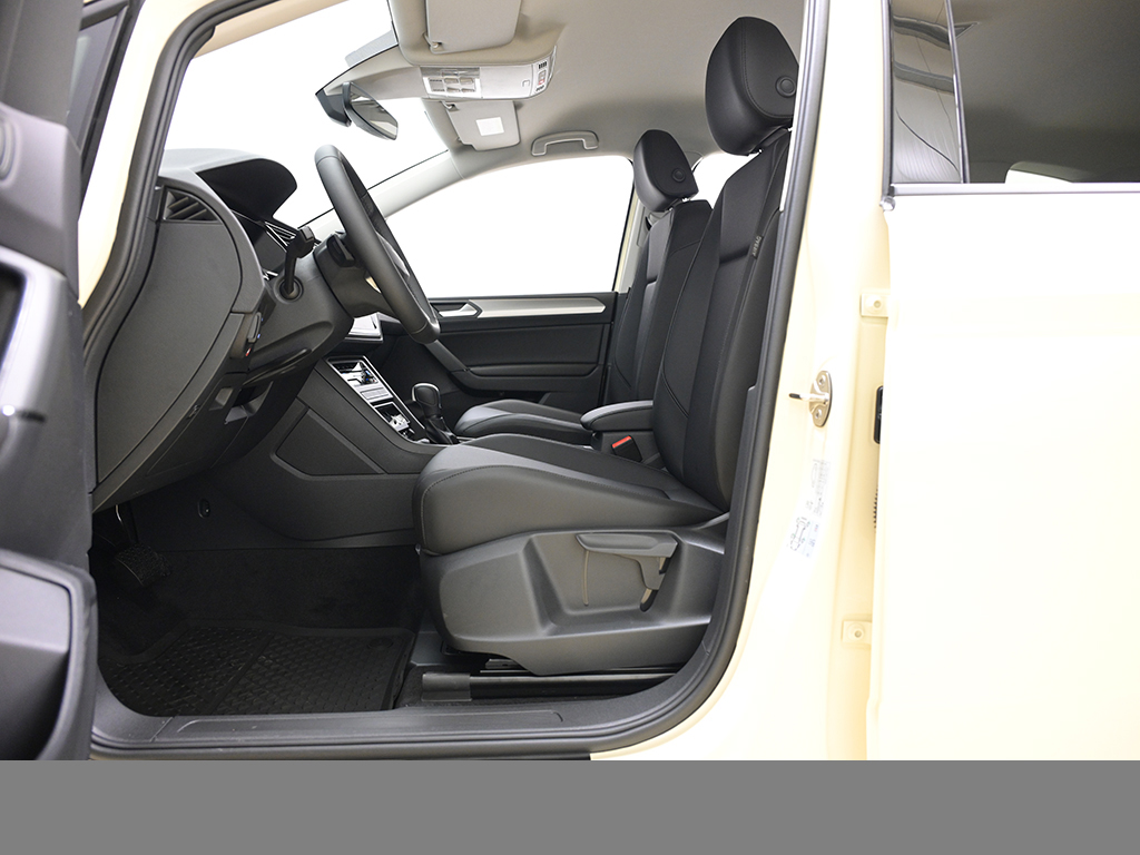 Volkswagen Touran 2.0 Taxi DSG TDI PLATIN EDITION | SONDERPREIS