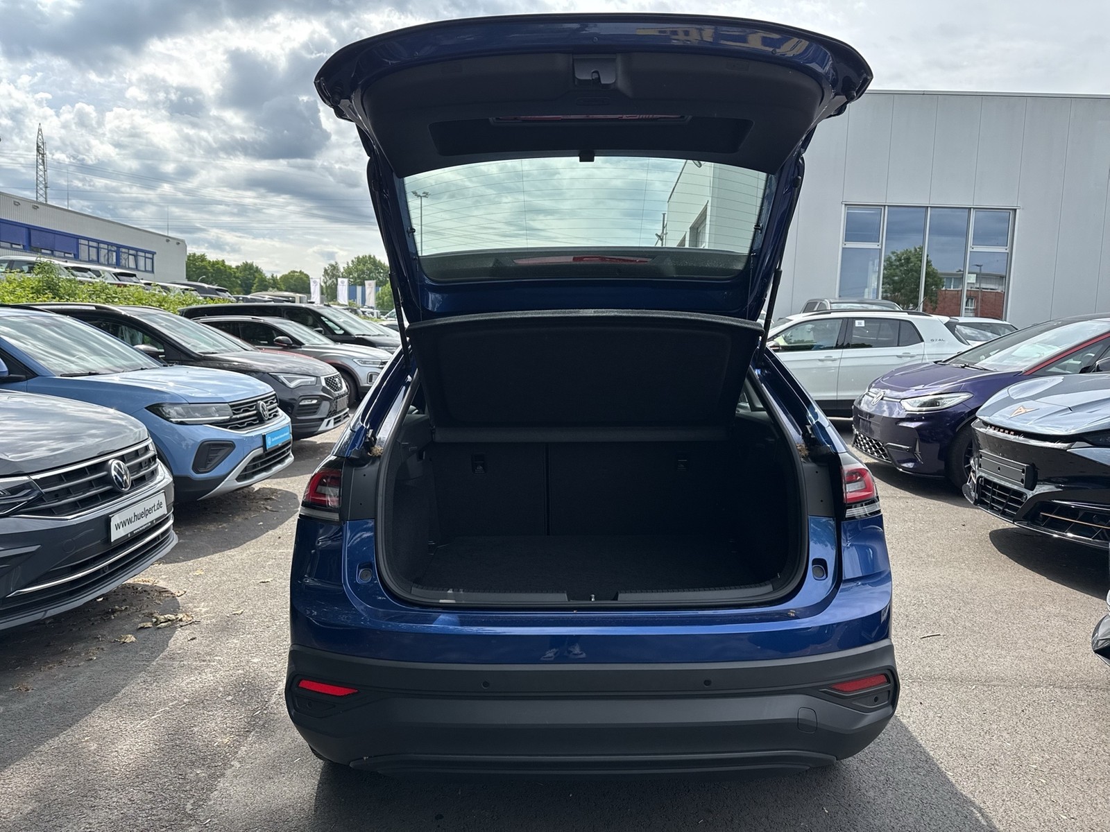 Volkswagen Taigo 1.0 LIFE NAVI CARPLAY ALU SITZHEIZUNG
