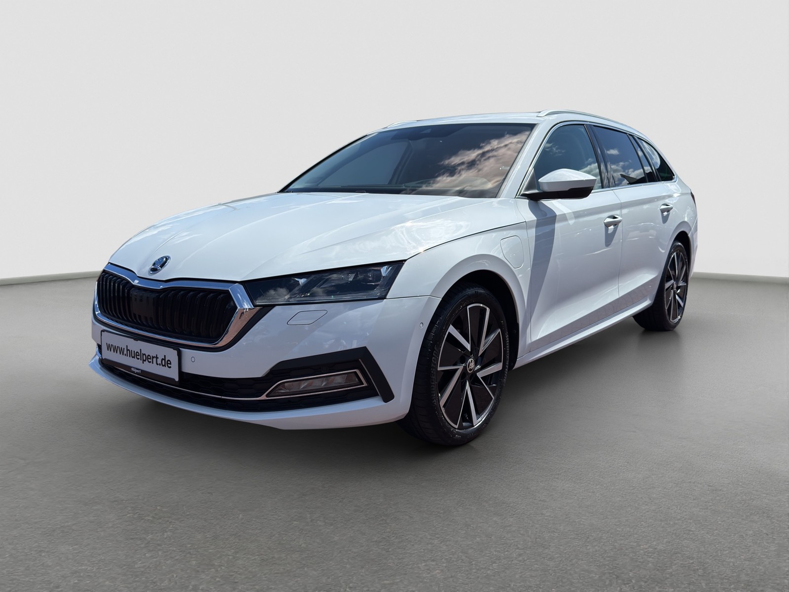 Skoda Octavia Combi 1.4 iV STYLE CAM LM18 MATRIXLED