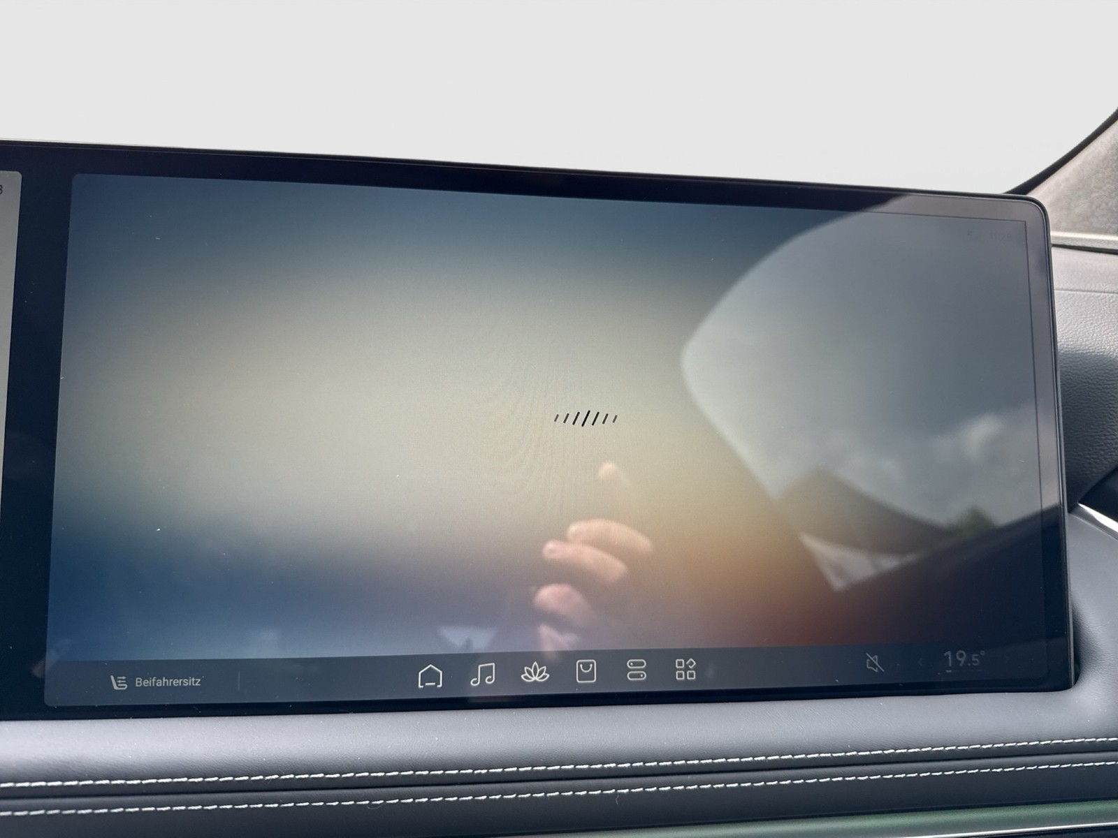 XPENG G9 RWD Long Range AHK