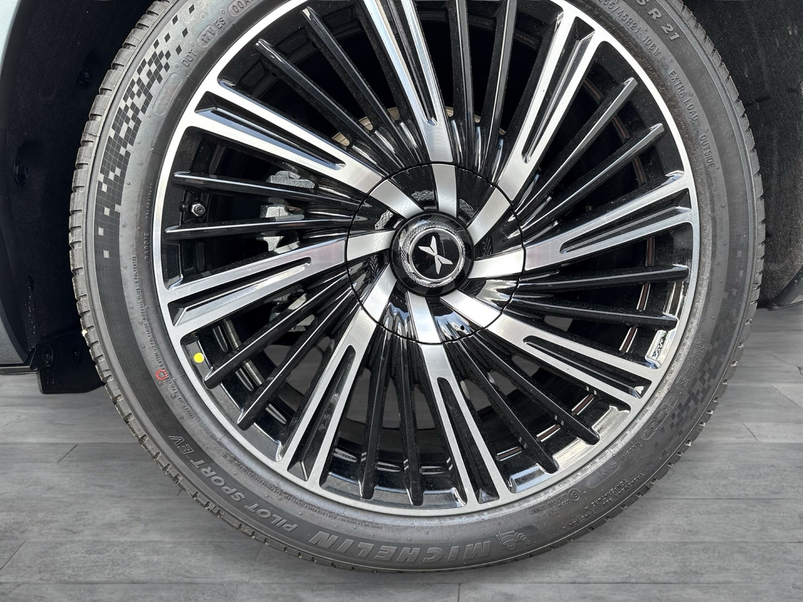 XPENG G9 RWD Long Range AHK