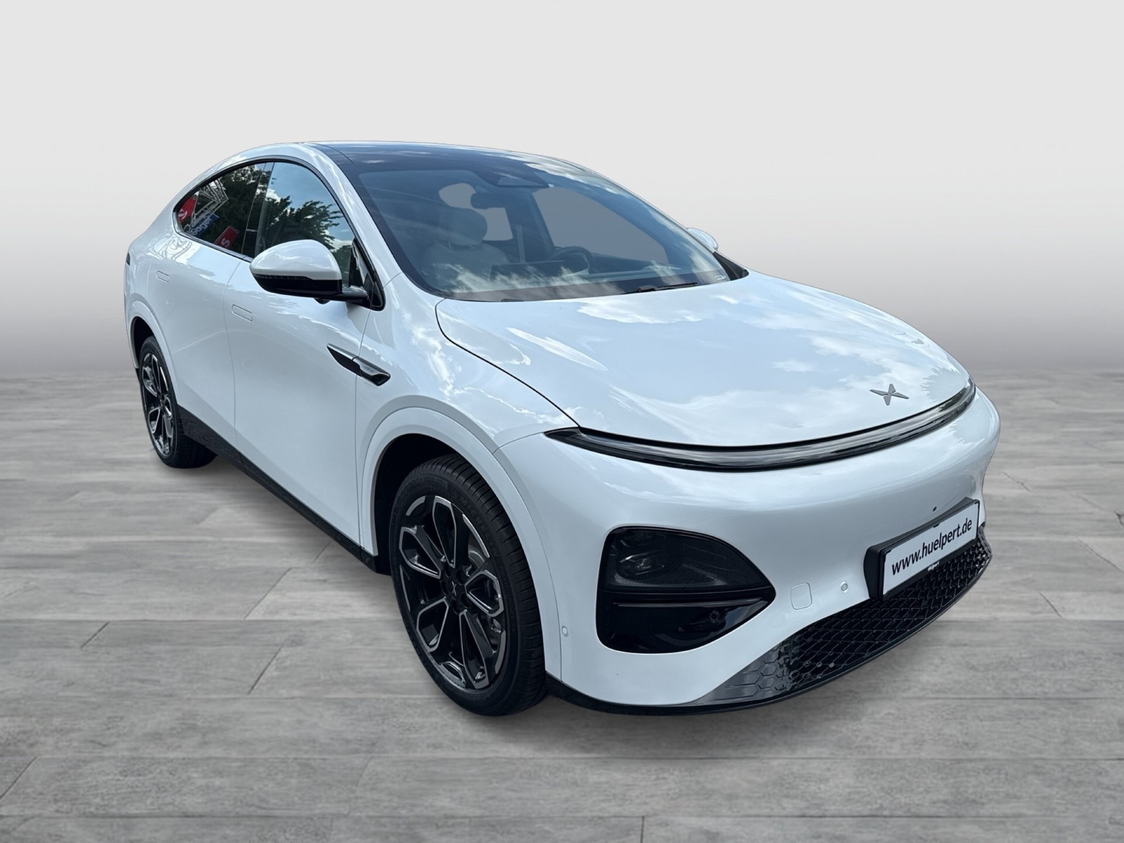 XPENG G6 RWD Long Range PANO LEDER eSITZE LM20