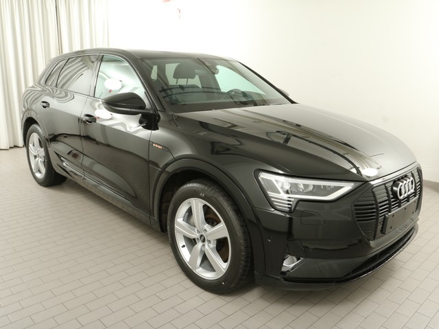 Audi e-tron 50 quattro advanced BLACKPAK CAM LM20 NAVI+