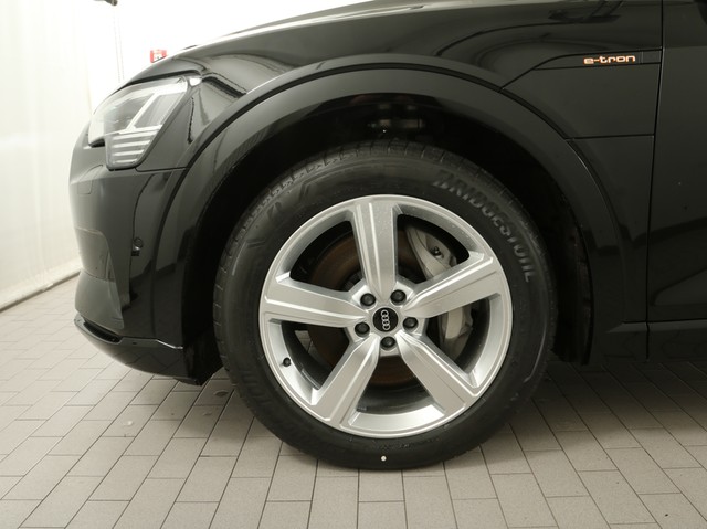Audi e-tron 50 quattro advanced BLACKPAK CAM LM20 NAVI+