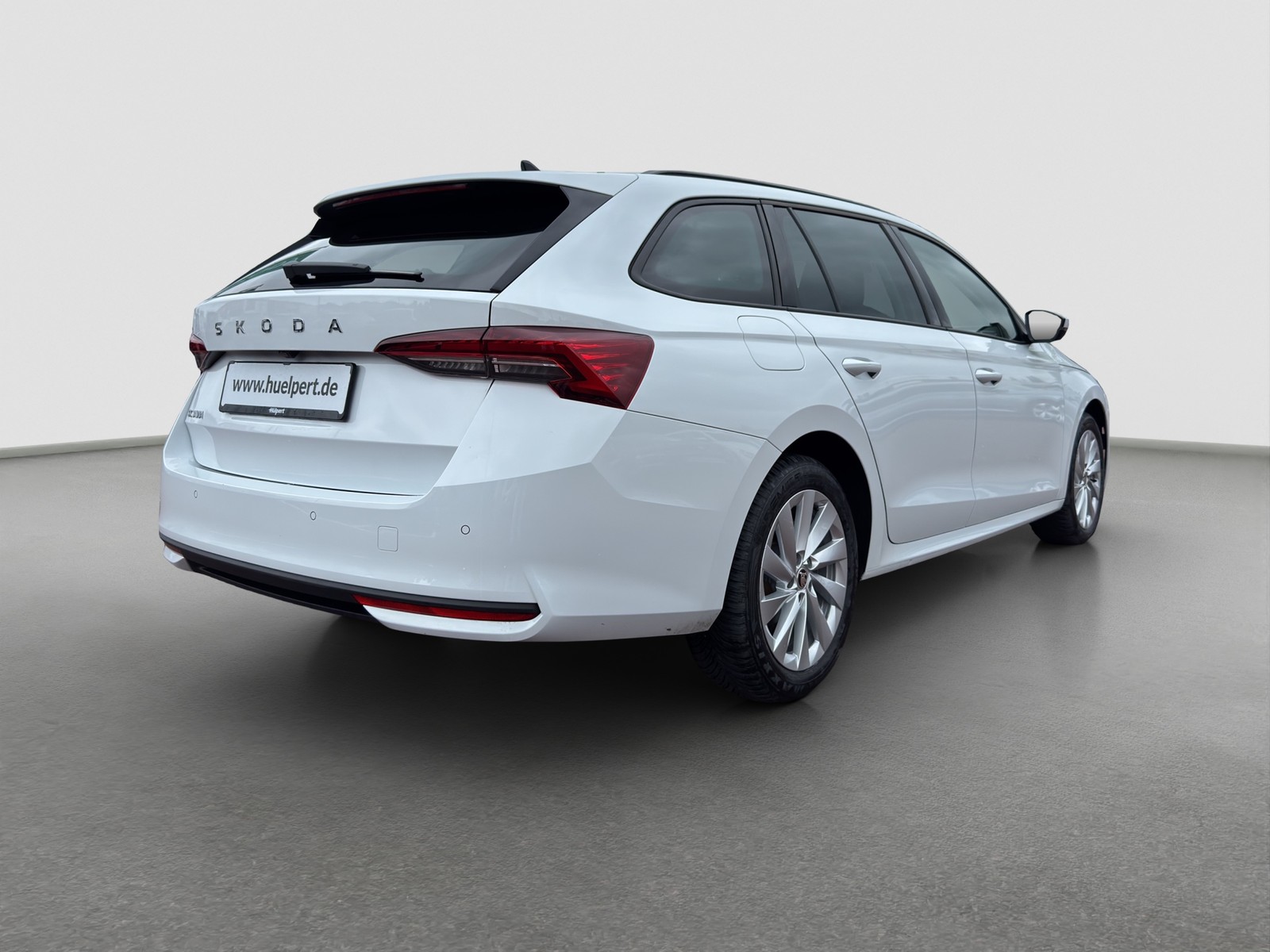 Skoda Octavia Combi 1.5 e-TEC SELECTION CAM ACC NAVI