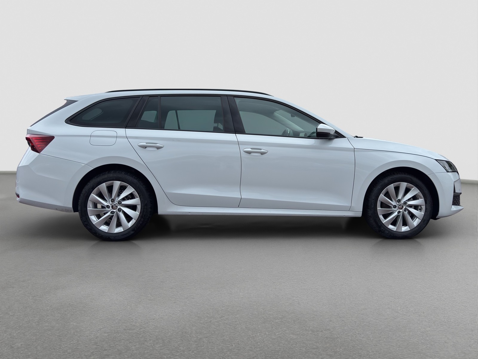 Skoda Octavia Combi 1.5 e-TEC SELECTION CAM ACC NAVI
