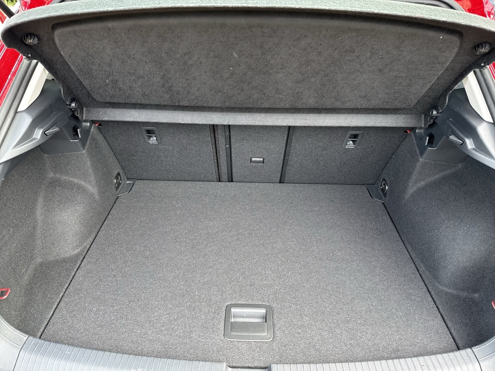 Volkswagen T-Roc 1.0 STYLE STANDHZ. AHK KAMERA NAVI ALU17