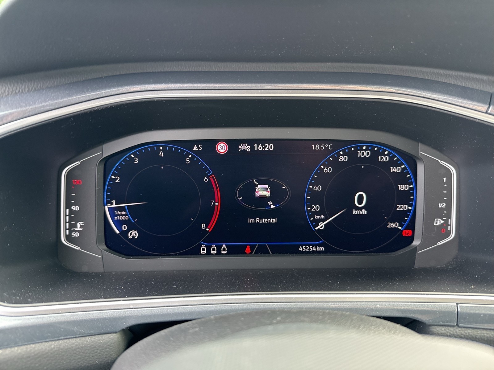 Volkswagen T-Roc 1.0 STYLE STANDHZ. AHK KAMERA NAVI ALU17