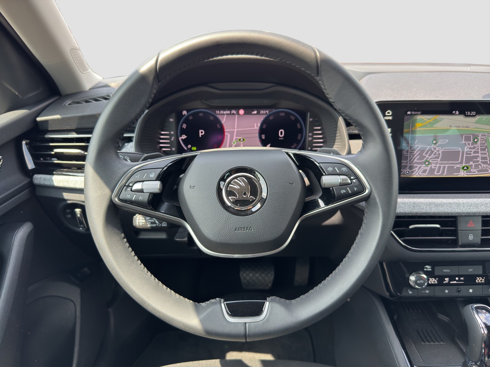Skoda Scala 1.0 DRIVE AHK CAM MATRIXLED E-KLAPPE NAVI