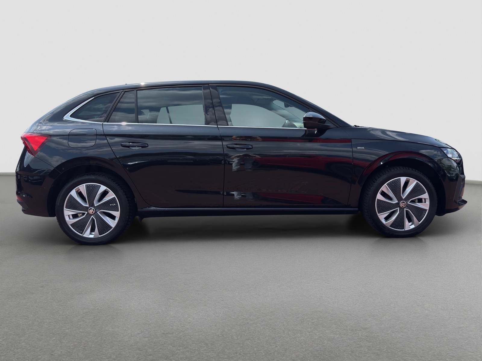 Skoda Scala 1.0 DRIVE AHK CAM MATRIXLED E-KLAPPE NAVI