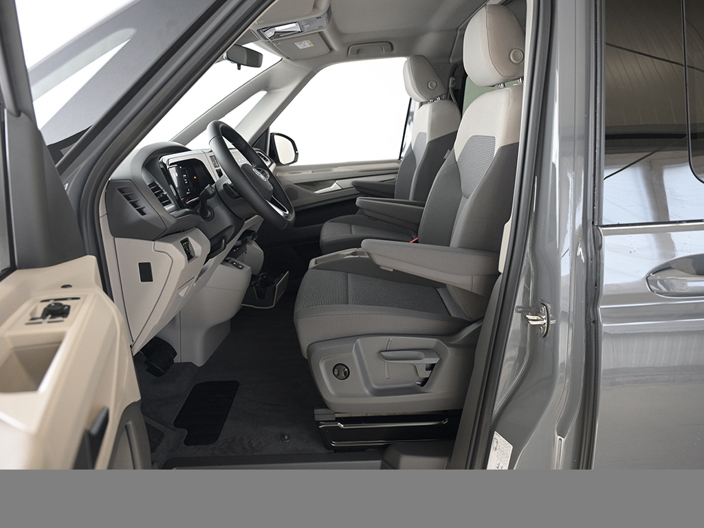 Volkswagen T7 Multivan 2.0 TDI DSG LÜ APP-CONNECT LED